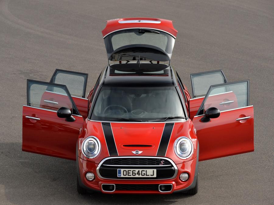  Mini Cooper S 5-Door 2014 года  (UK) (фото 6 из 35)